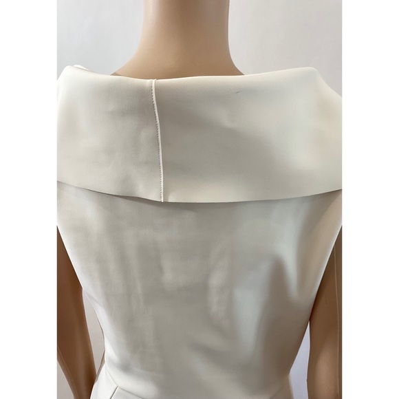 CHIARA BONI COCOON COLLAR TRUMPET GOWN - Picture 7 of 7
